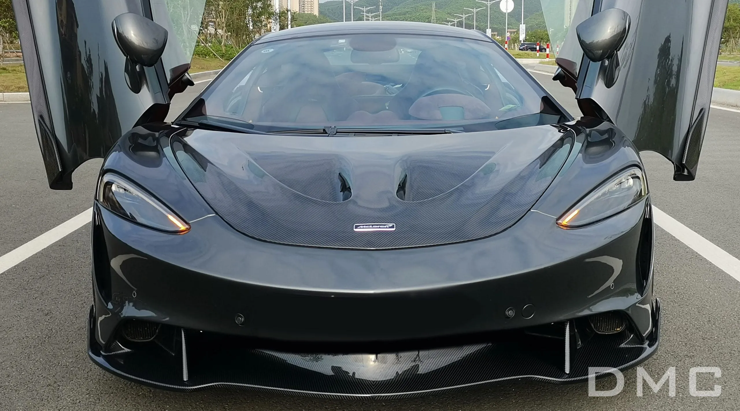 DMC McLaren GT Carbon Fiber P1 Senna GTR Style Front Bumper Lip Splitter