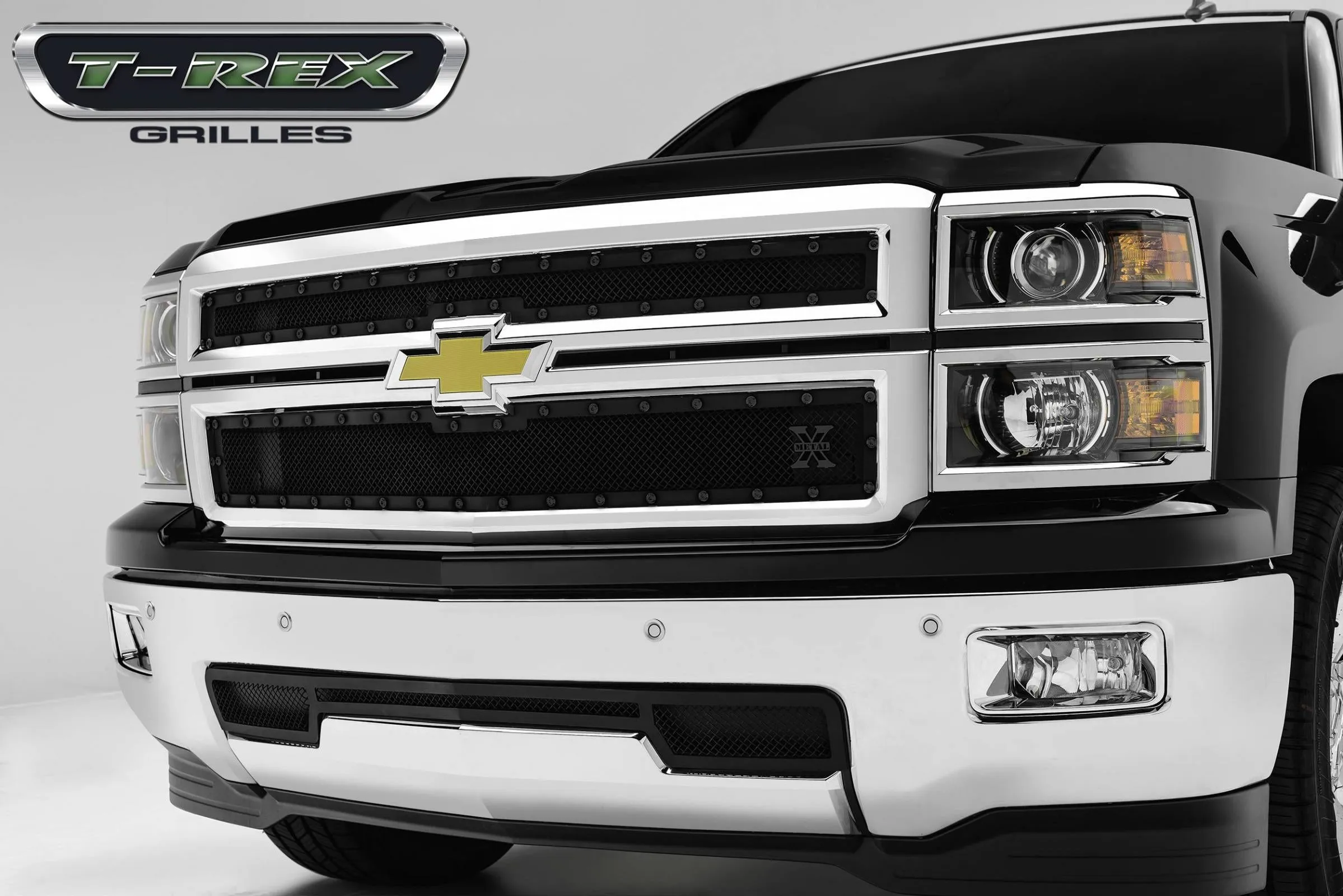 T-REX X Metal Series, 2 Piece Overlay Grilles Studded - 2014-2015 Silverado